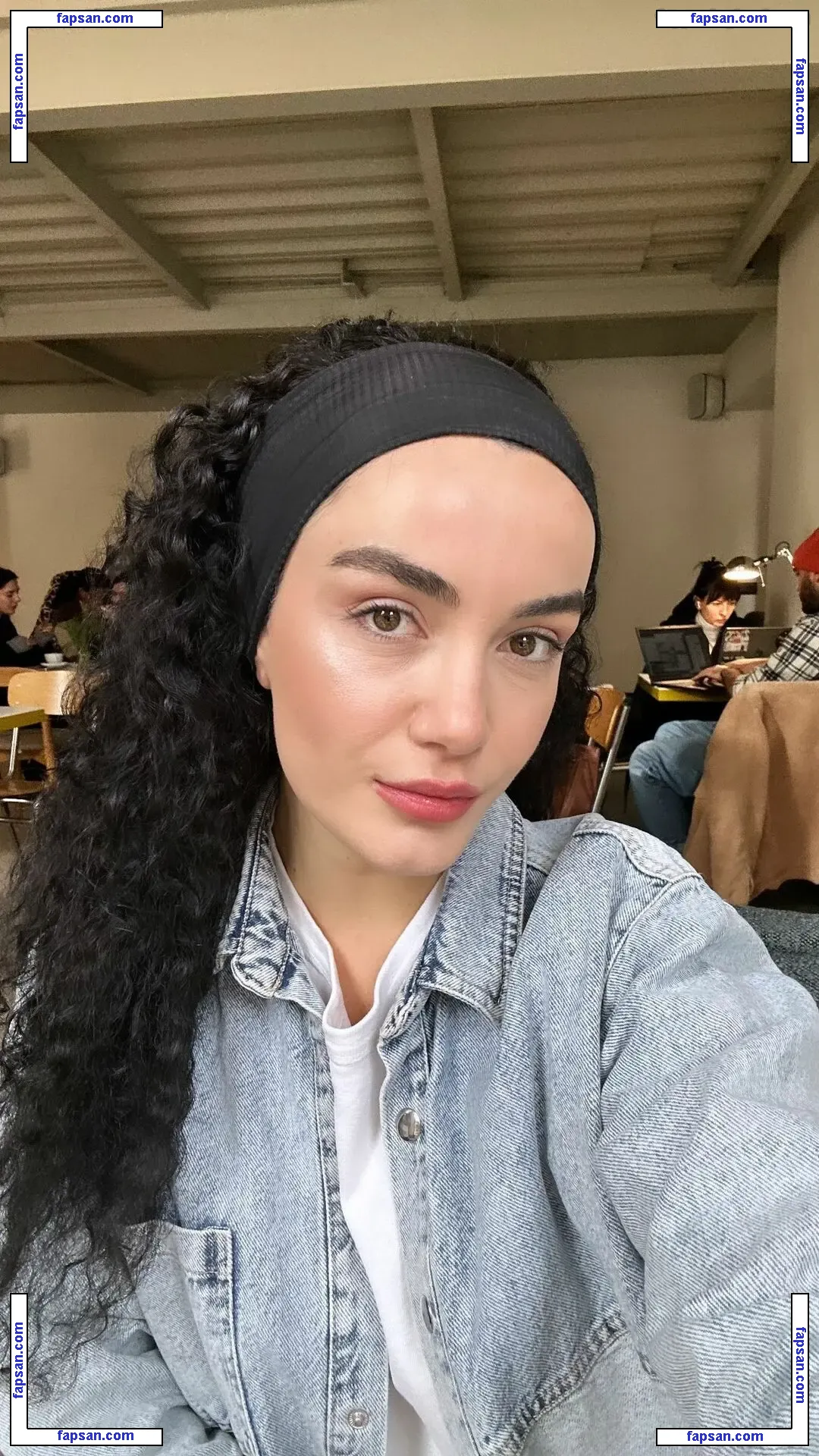 Linda Jarani nude photo #0010 from OnlyFans