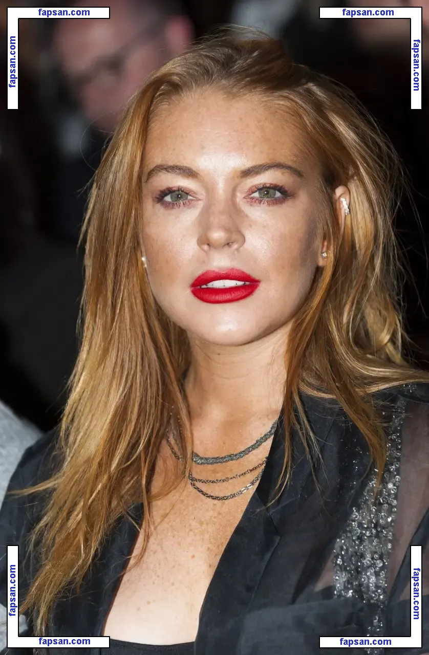 Lindsay Lohan голая фото #0225 с Онлифанс