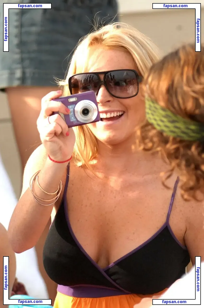 Lindsay Lohan голая фото #0774 с Онлифанс