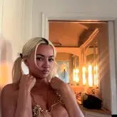 Lindsay Pelas голая #0017
