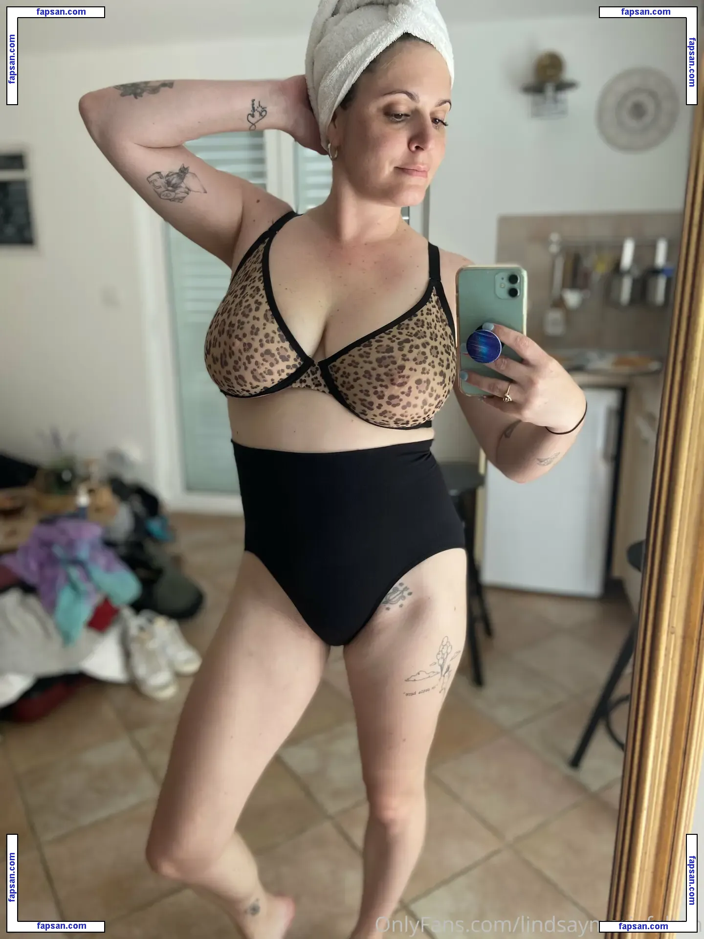 lindsaymariefelton nude photo #0029 from OnlyFans