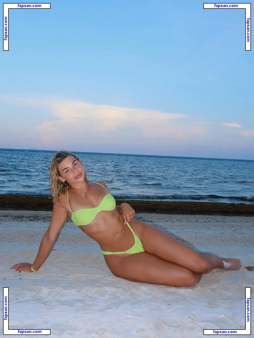 Lindsey Gordon голая фото #0006 с Онлифанс