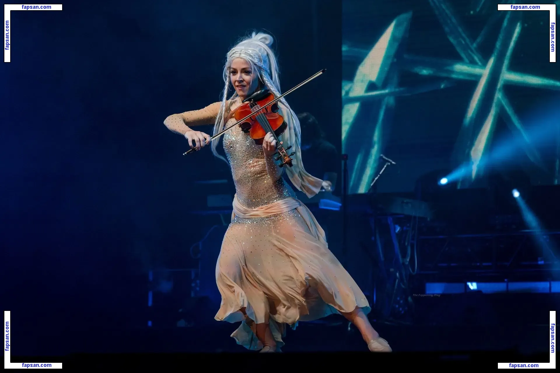 Lindsey Stirling nude photo #0086 from OnlyFans