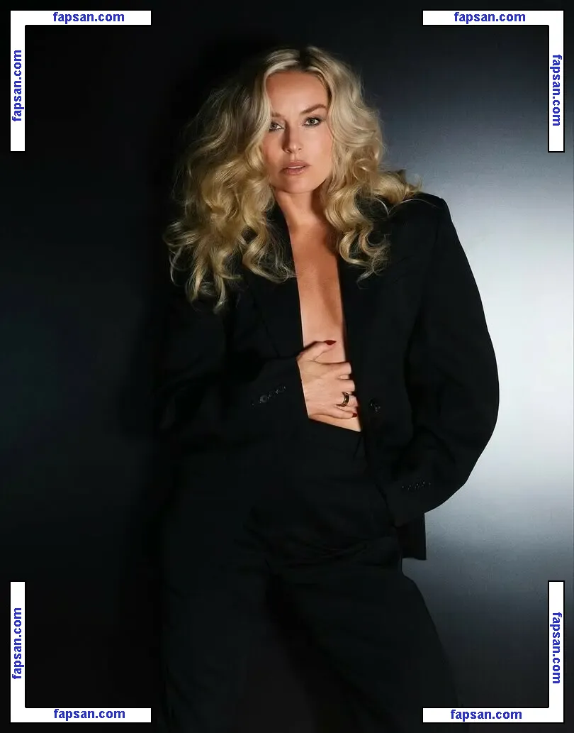 Lindsey Vonn nude photo #1553 from OnlyFans