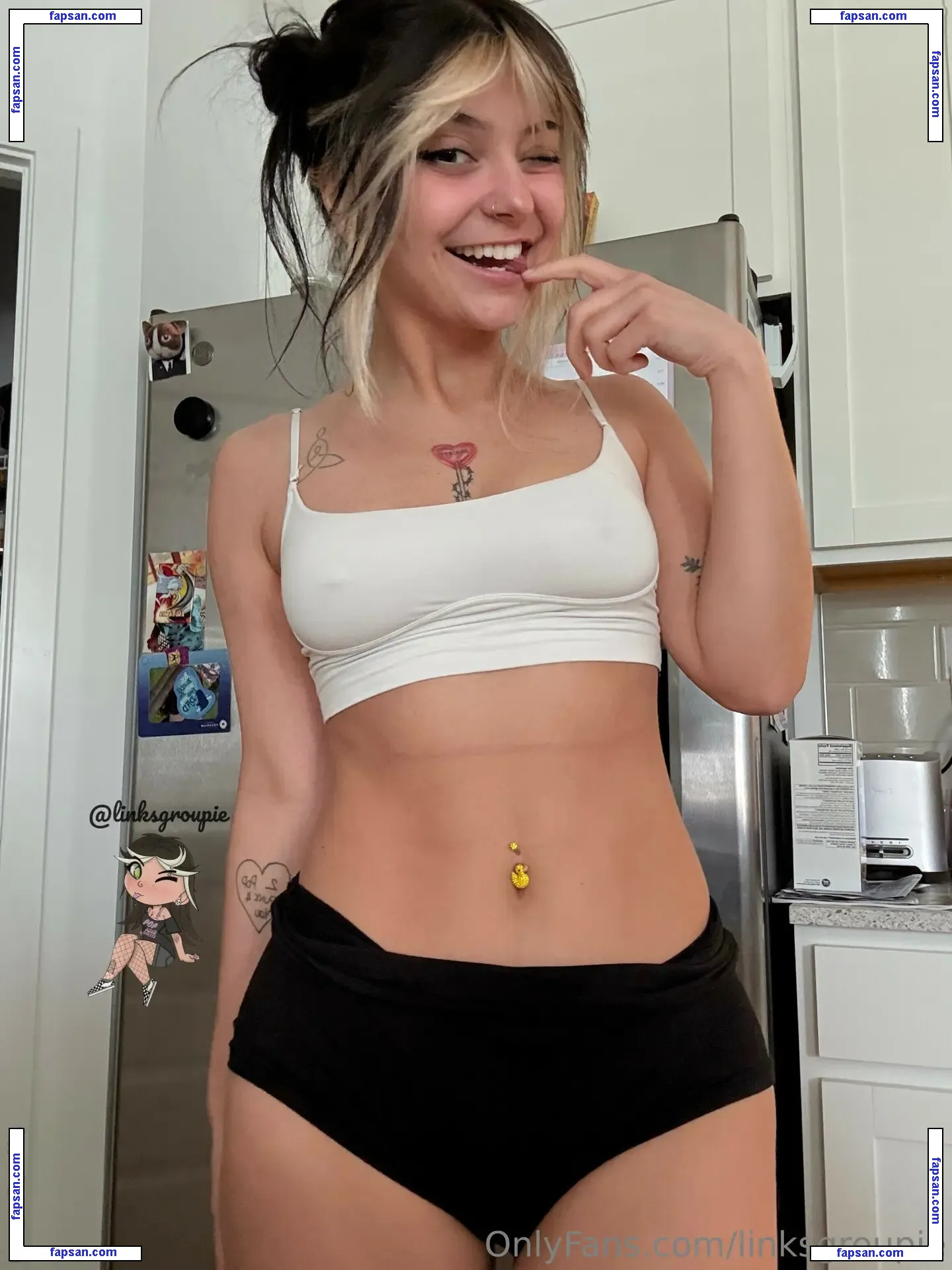 linksgroupie nude photo #0808 from OnlyFans