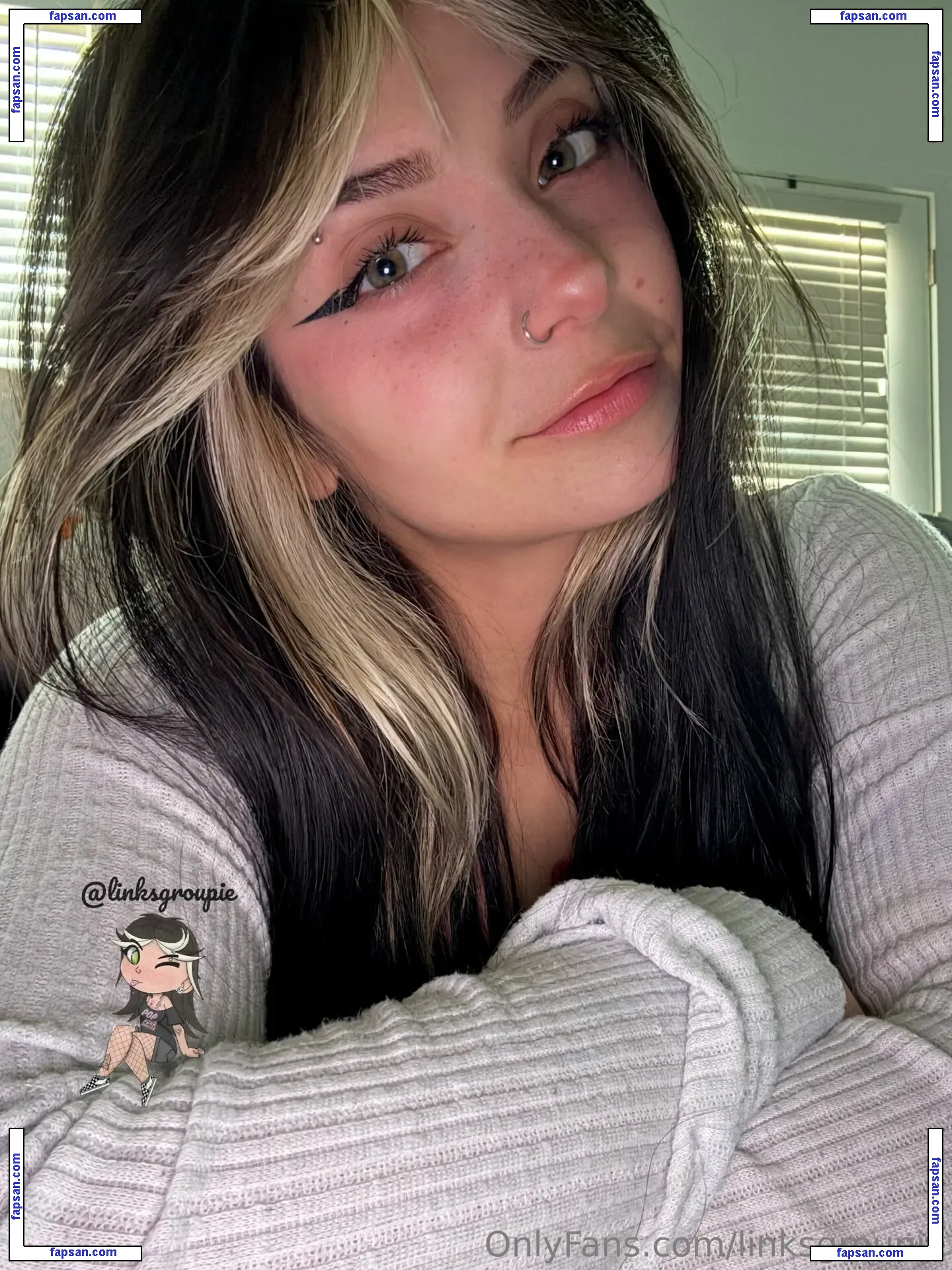 linksgroupie nude photo #1020 from OnlyFans