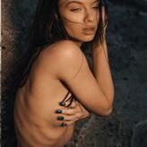 Liora Lapointe nude #0011