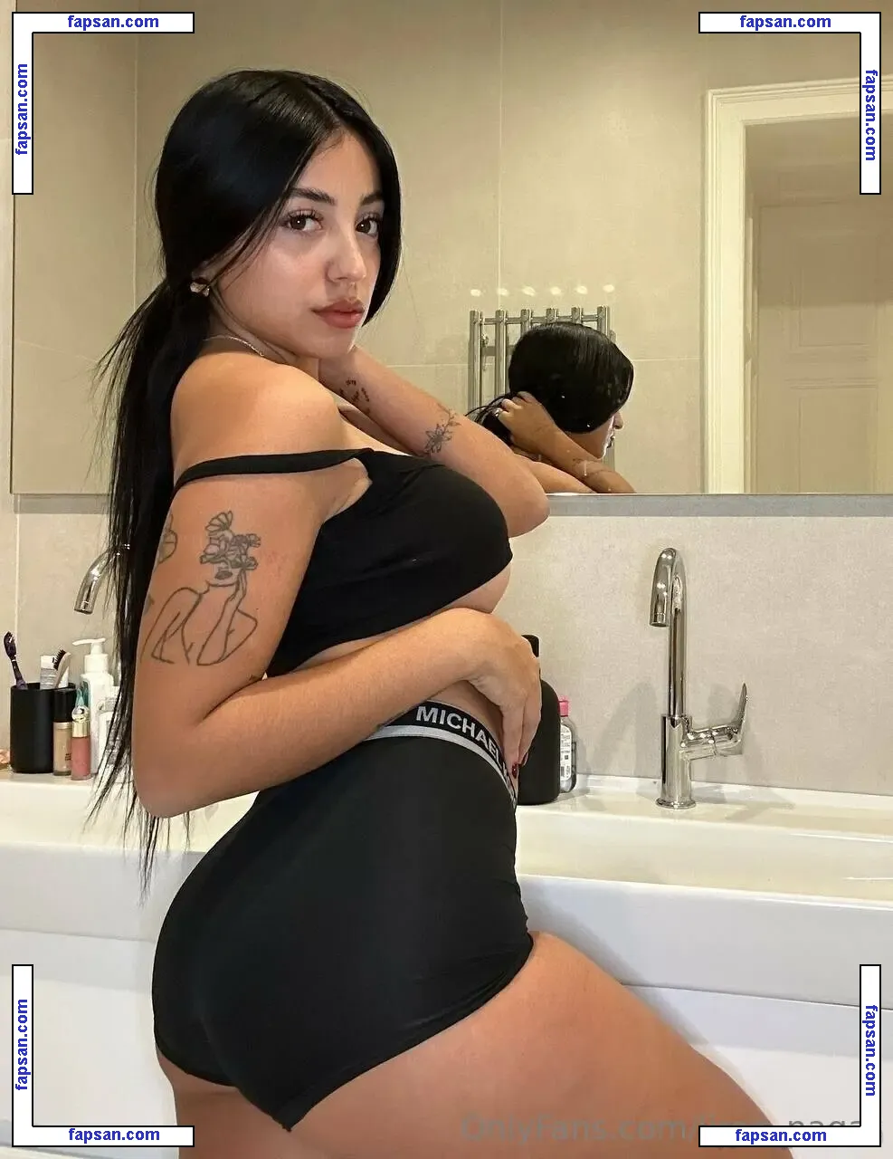 liron_nagar nude photo #0007 from OnlyFans