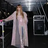 Lisa Blackpink голая #0404