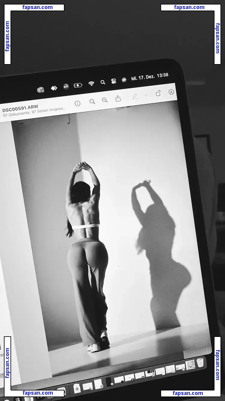 Lisa Del Piero nude photo #0215 from OnlyFans