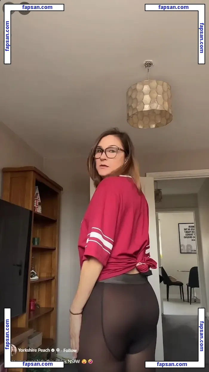 Lisa Dollan nude photo #0004 from OnlyFans