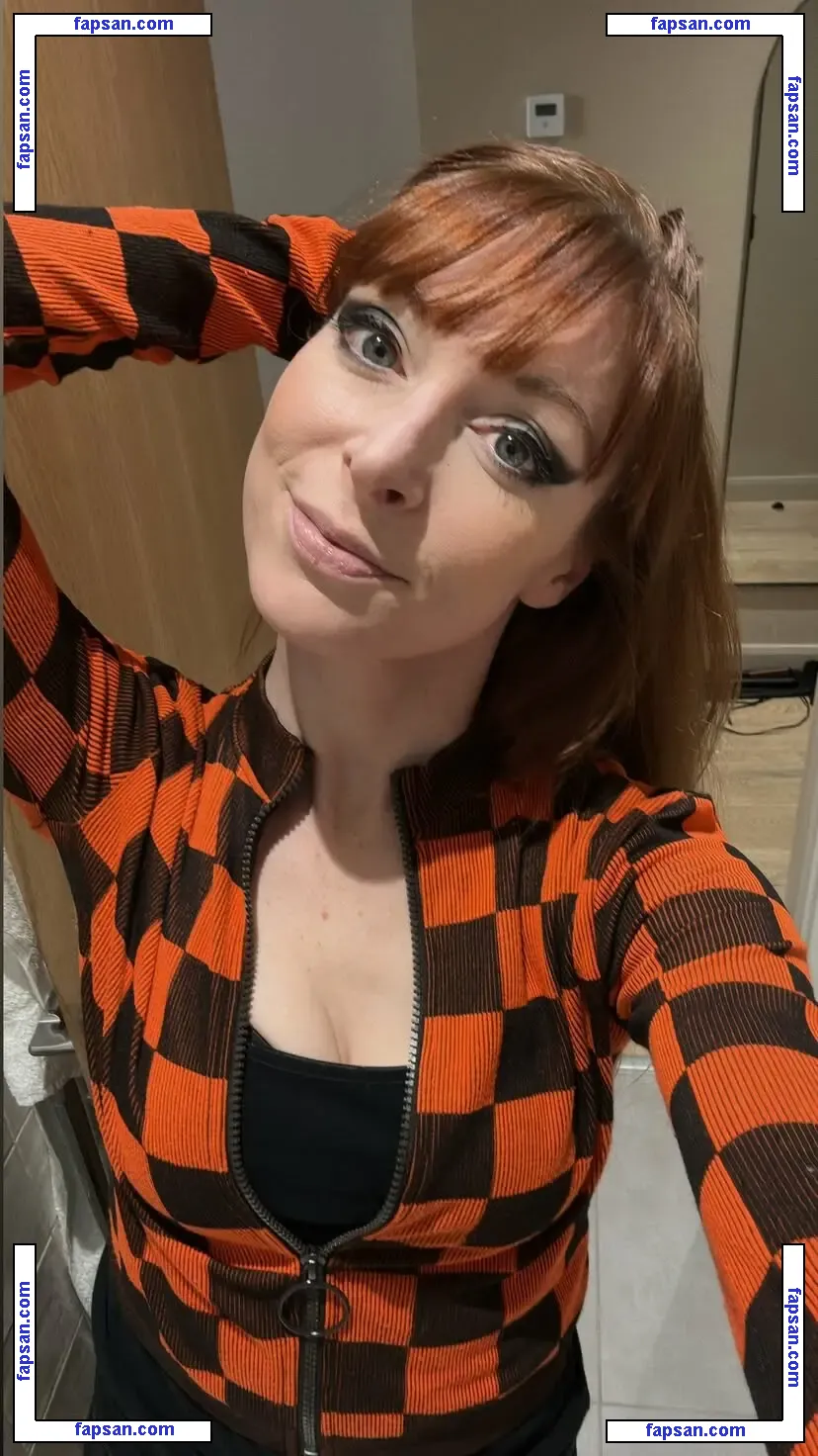 Lisa Foiles nude photo #0073 from OnlyFans