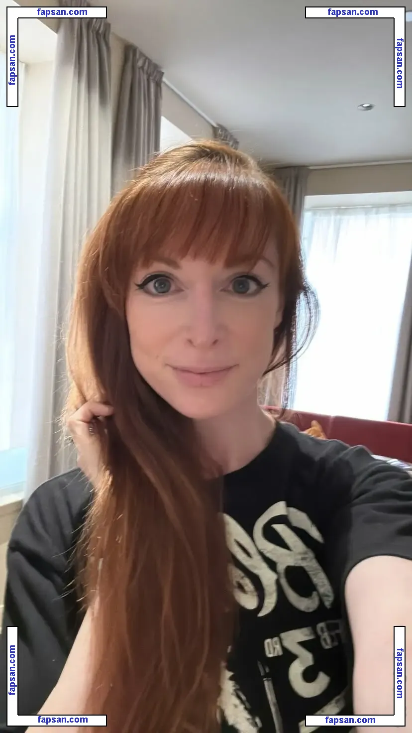 Lisa Foiles nude photo #0078 from OnlyFans