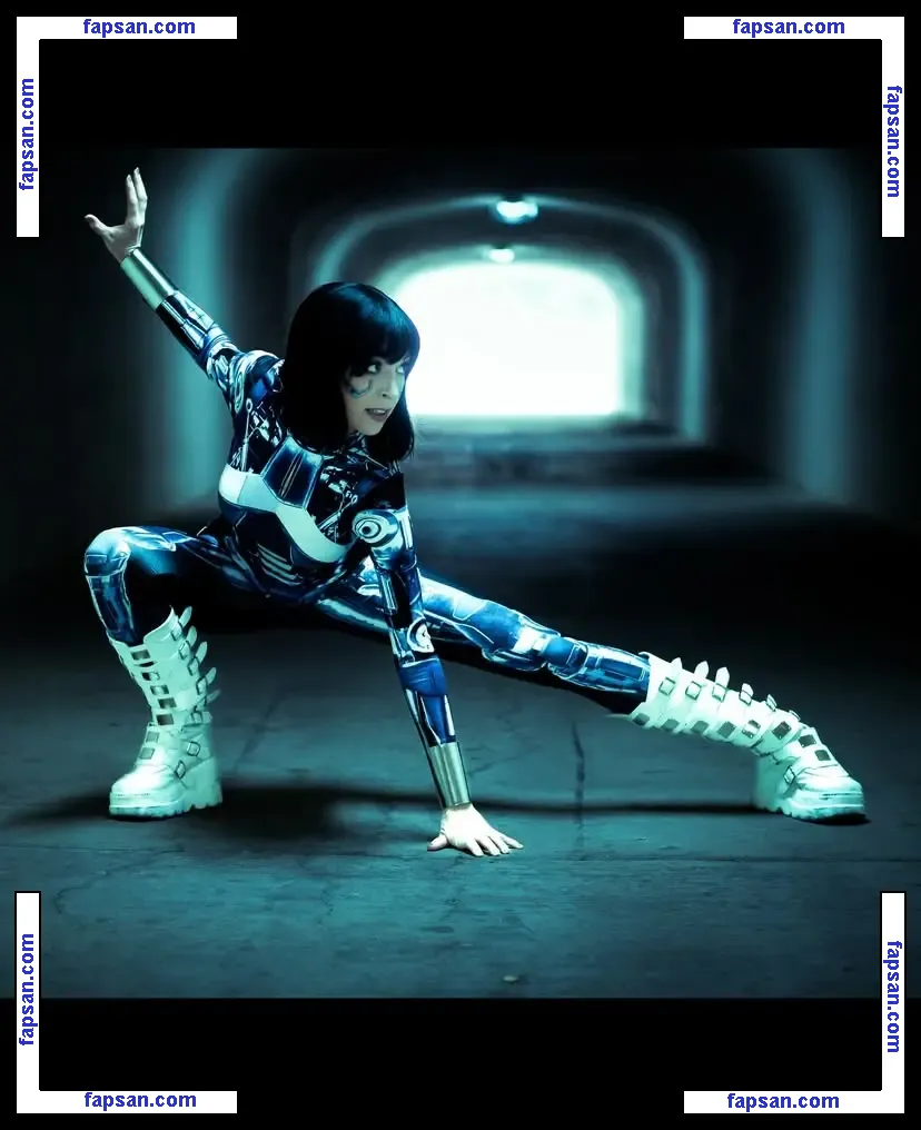 Lisa Foiles nude photo #0090 from OnlyFans