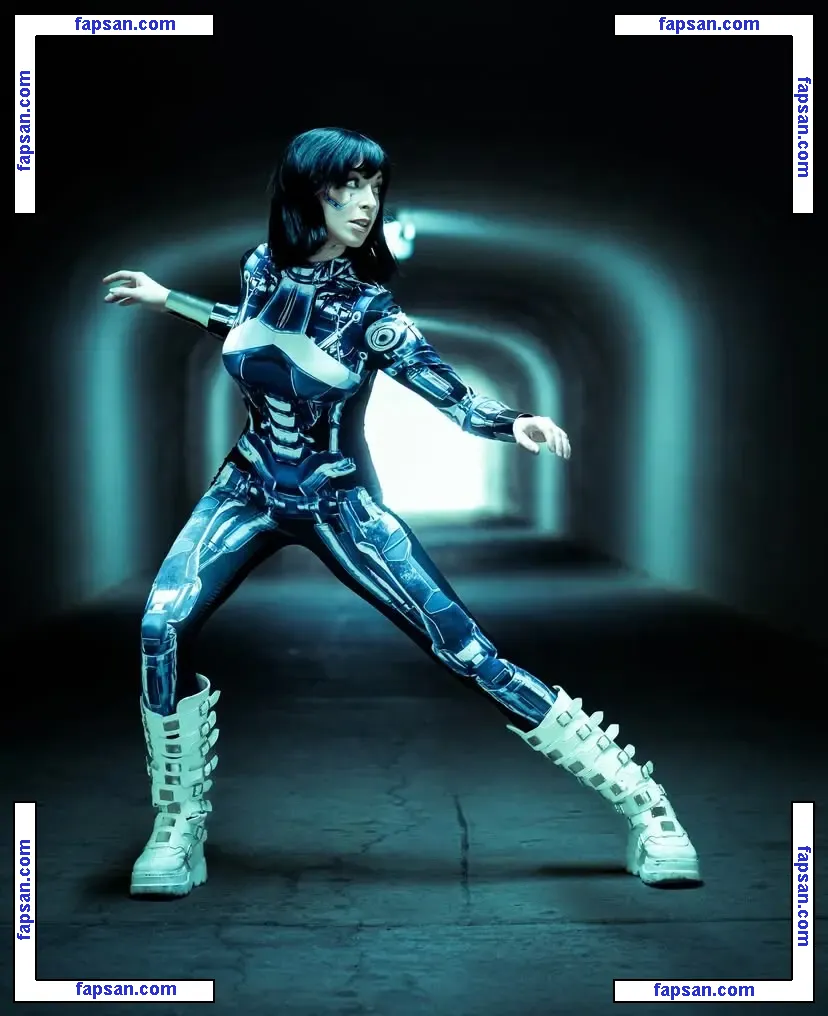 Lisa Foiles nude photo #0092 from OnlyFans