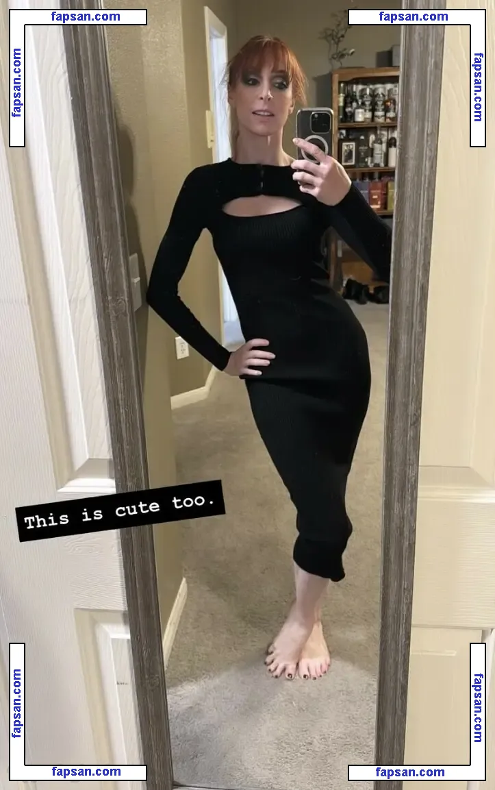 Lisa Foiles nude photo #0121 from OnlyFans