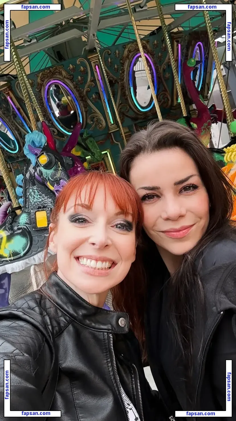 Lisa Foiles nude photo #0125 from OnlyFans