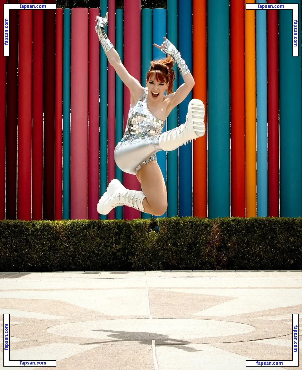 Lisa Foiles nude photo #0148 from OnlyFans