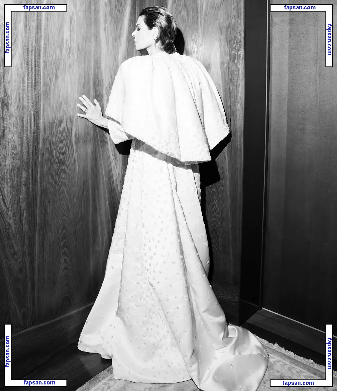 Lisa Rinna nude photo #0588 from OnlyFans