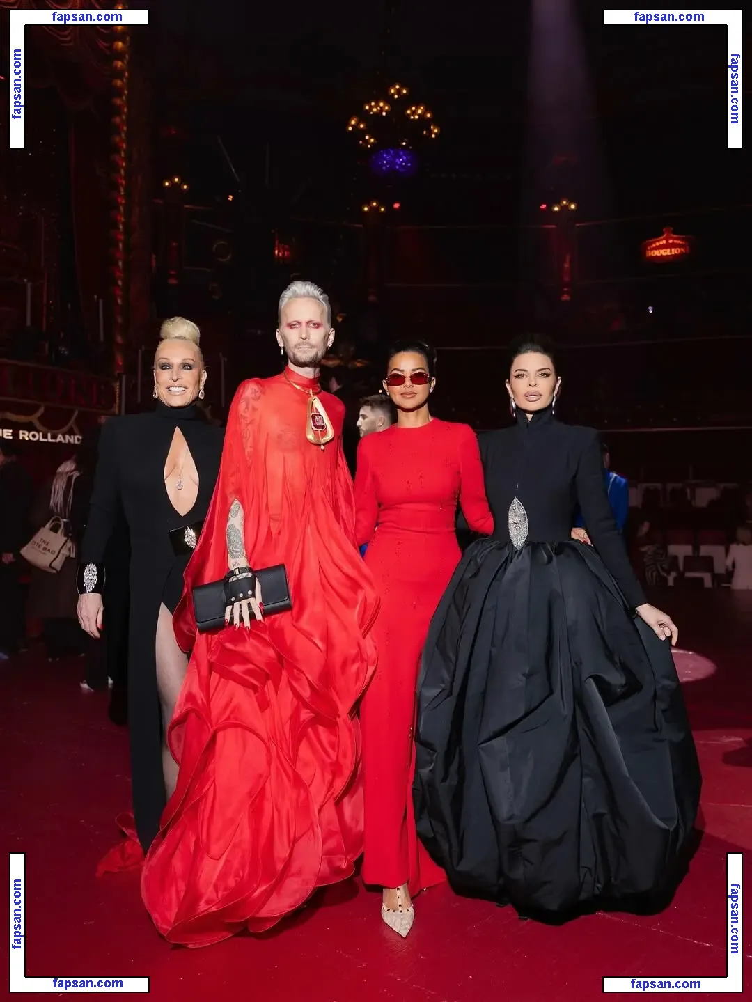 Lisa Rinna nude photo #0590 from OnlyFans