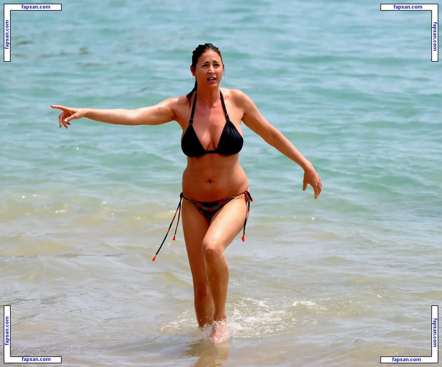 Lisa Snowdon nude photo #0045 from OnlyFans