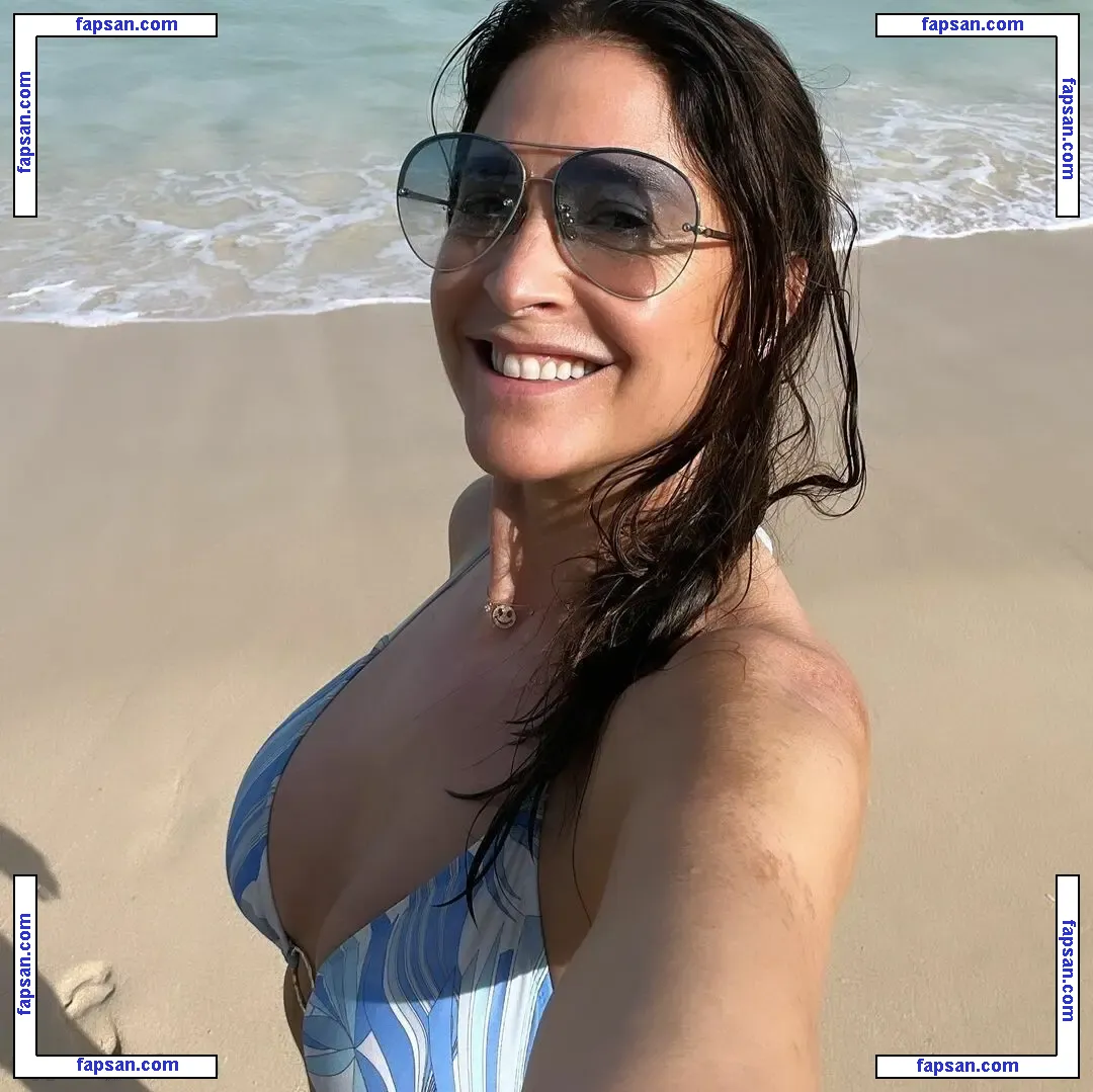 Lisa Snowdon nude photo #0311 from OnlyFans