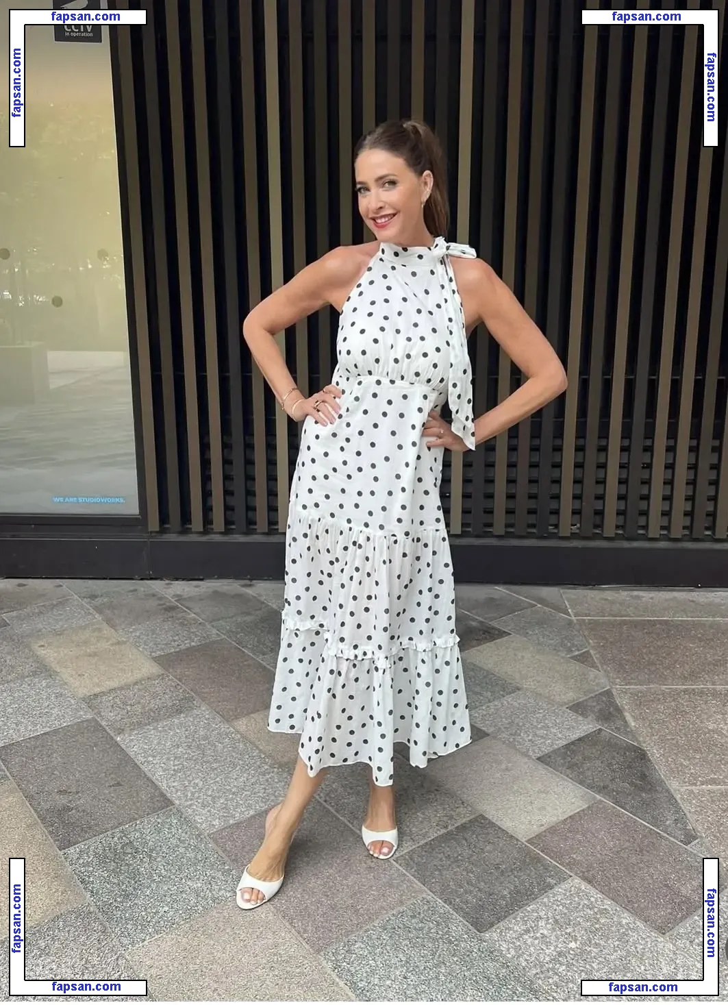 Lisa Snowdon nude photo #0343 from OnlyFans