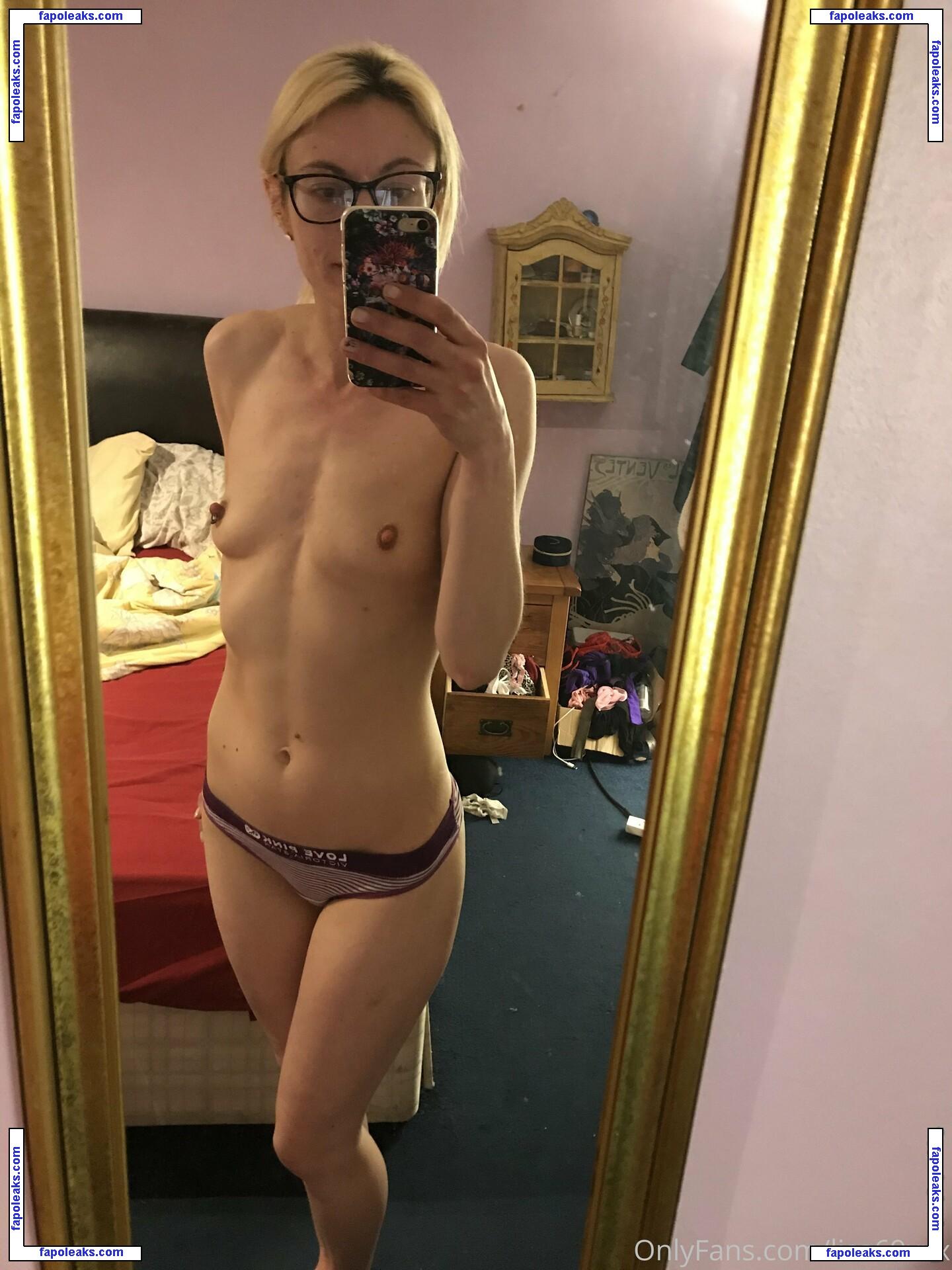 lisa69xxx / lisasixtynine nude photo #0029 from OnlyFans