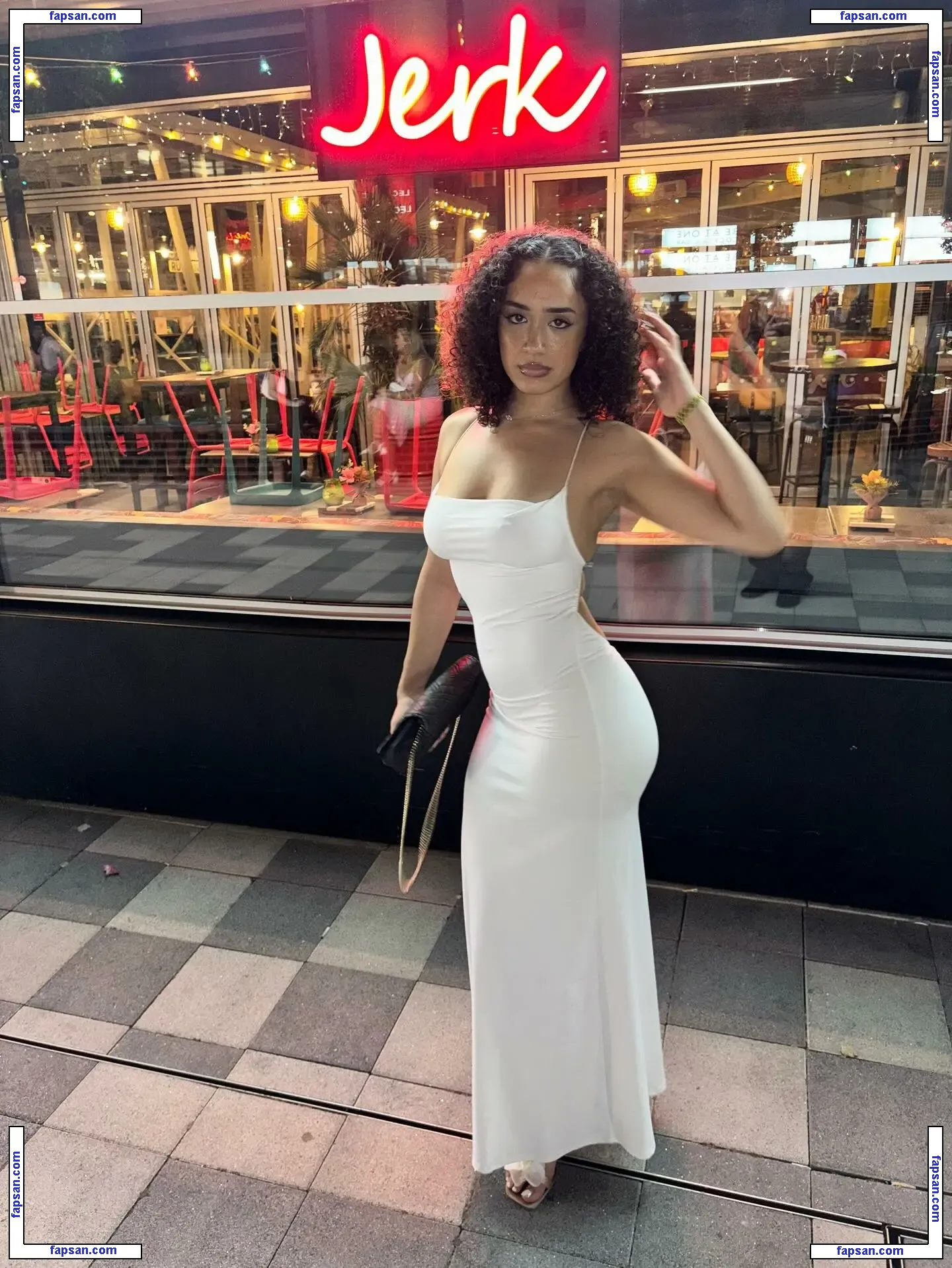 lisaalahhdb голая фото #0002 с Онлифанс