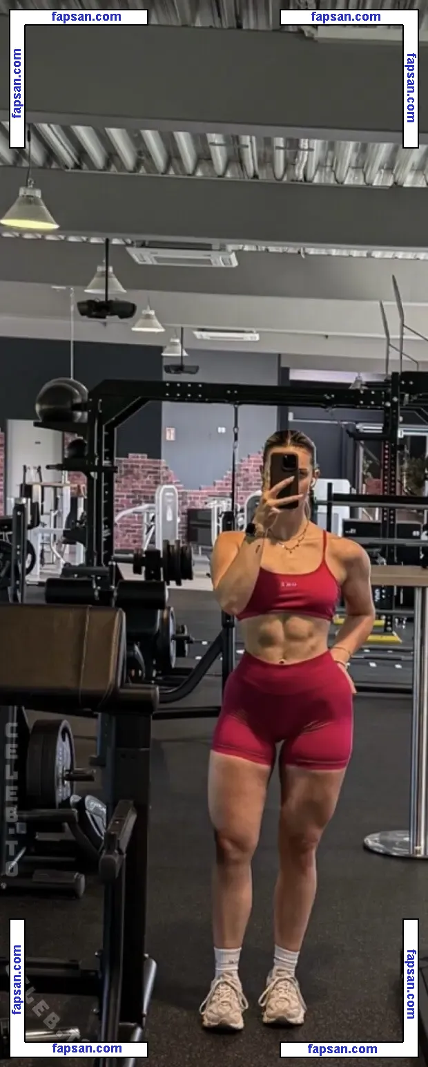 Lisaamarie.e nude photo #0006 from OnlyFans