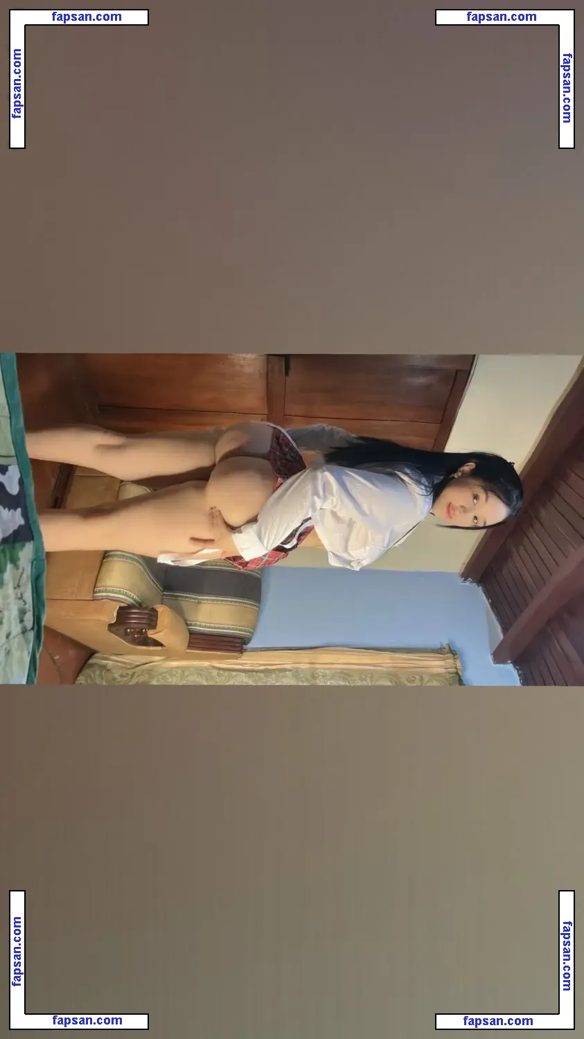 Lisbethreels голая фото #0001 с Онлифанс