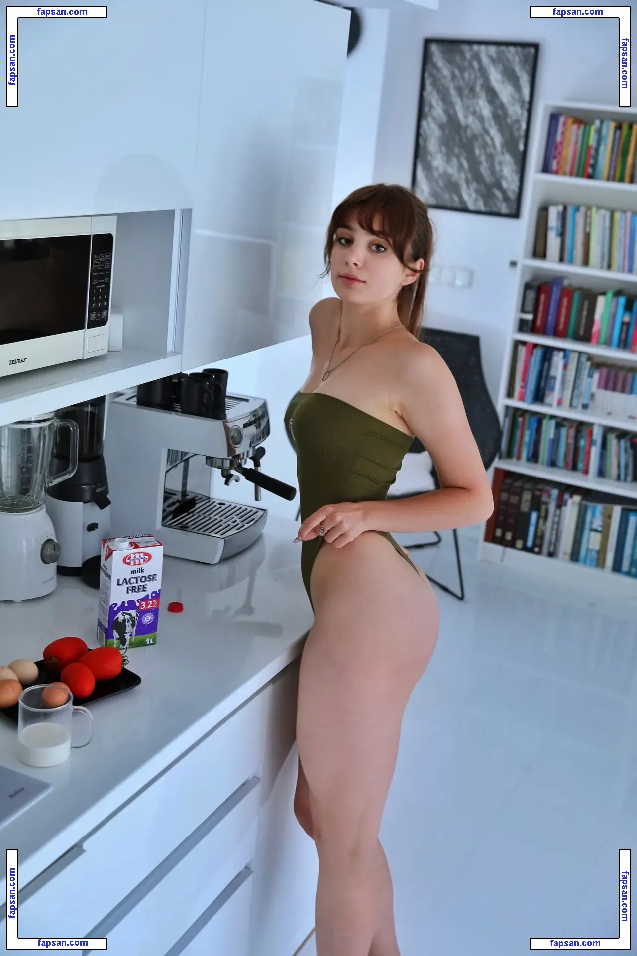 LisiFlex nude photo #0079 from OnlyFans