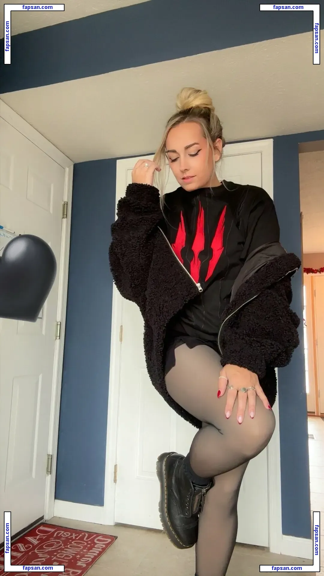 LiteWeight Gaming nude photo #0017 from OnlyFans