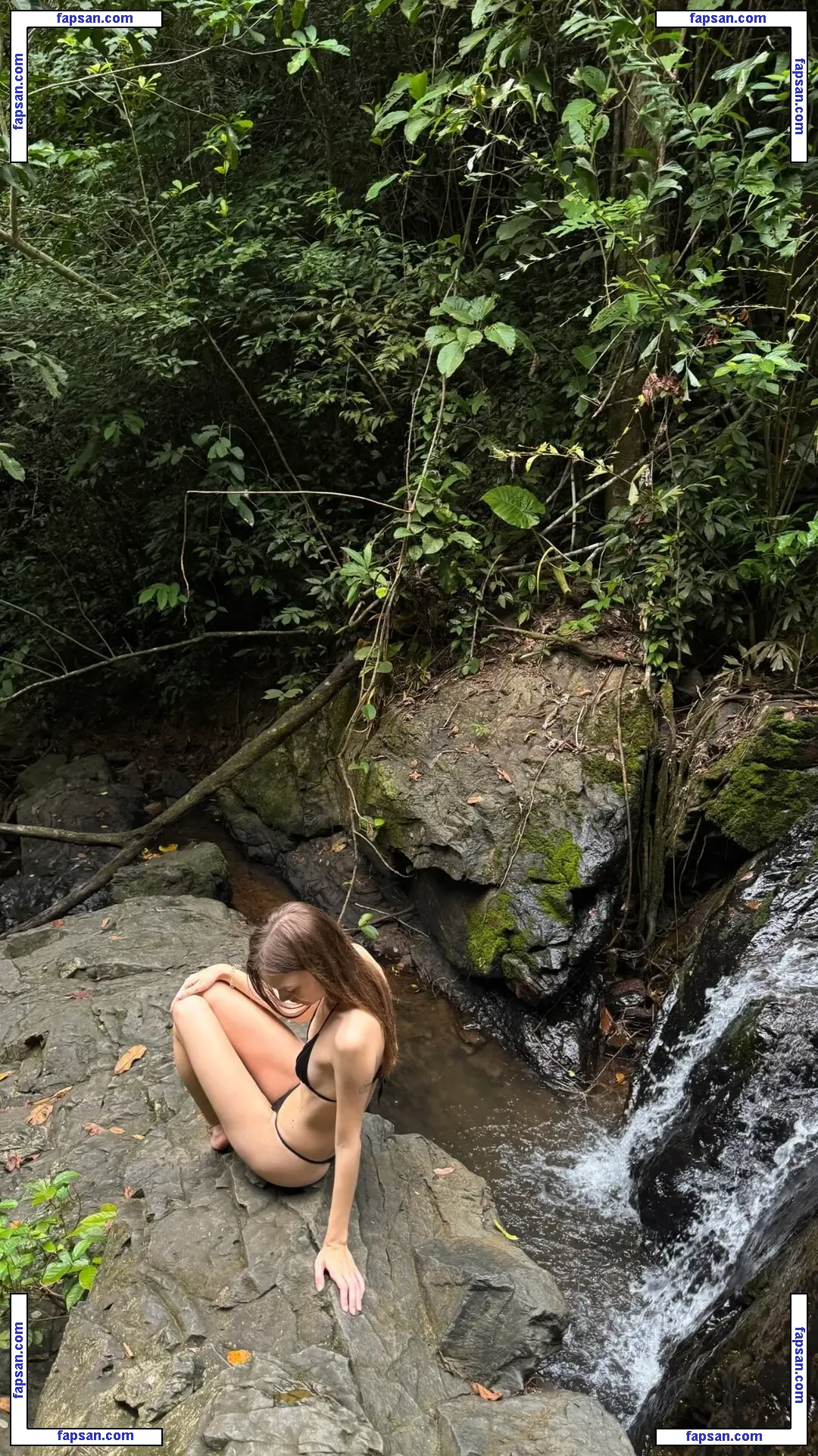 litlonn nude photo #0173 from OnlyFans