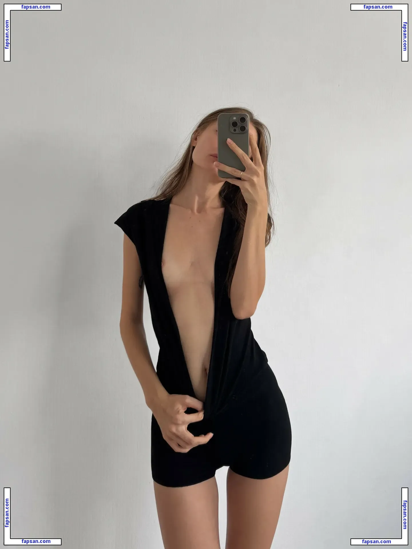 litlonn nude photo #0220 from OnlyFans