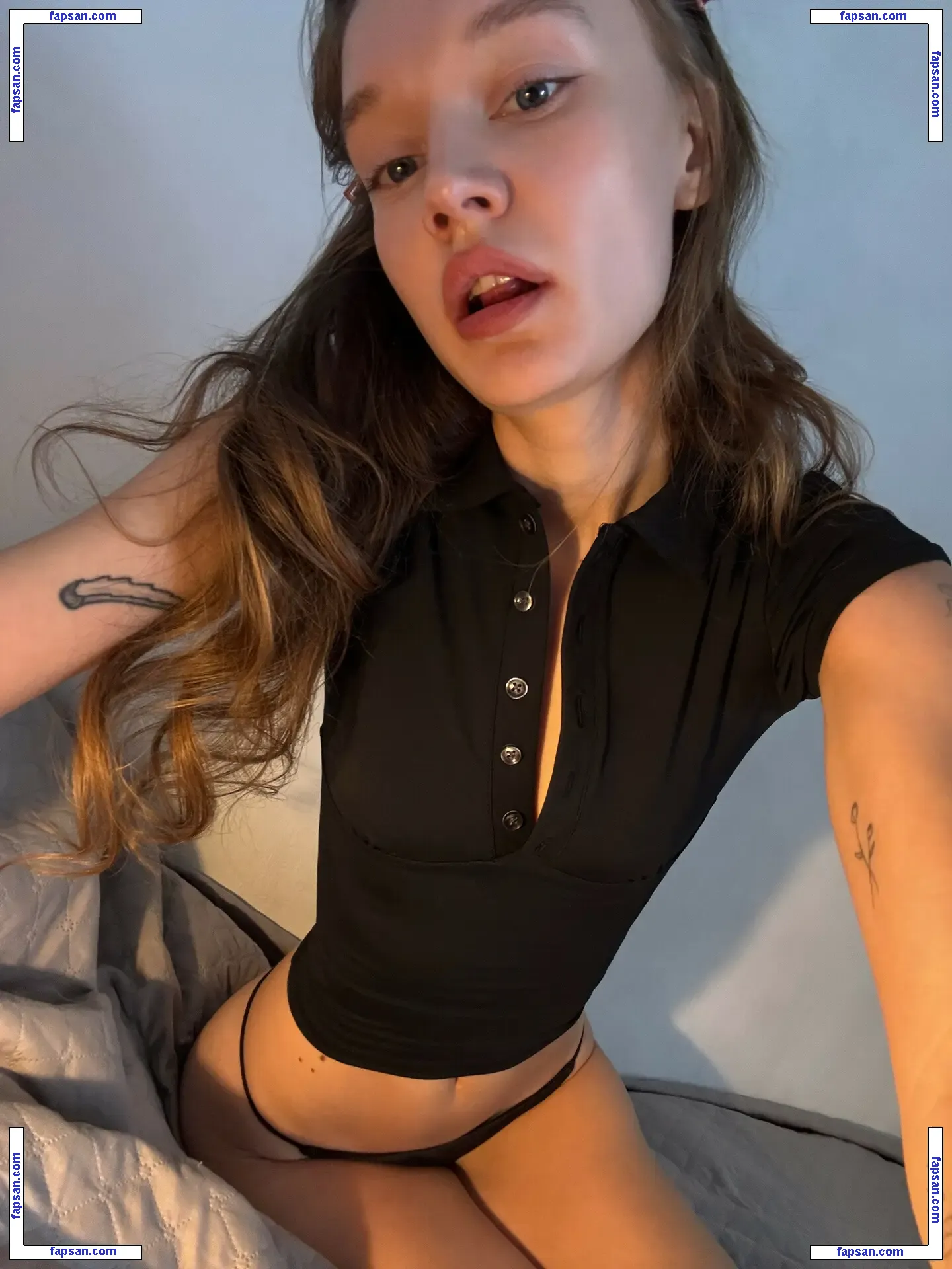 litlonn nude photo #0221 from OnlyFans