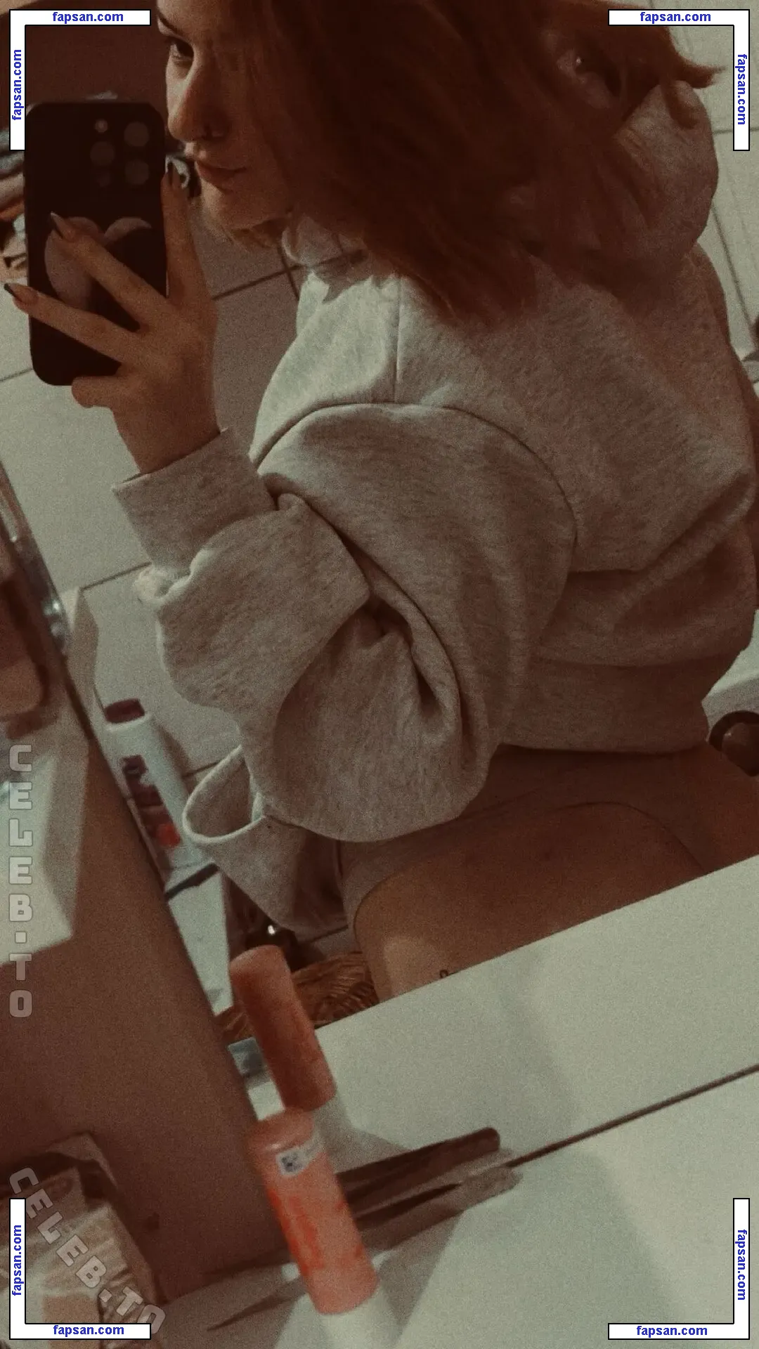 Little_devil666 nude photo #0002 from OnlyFans