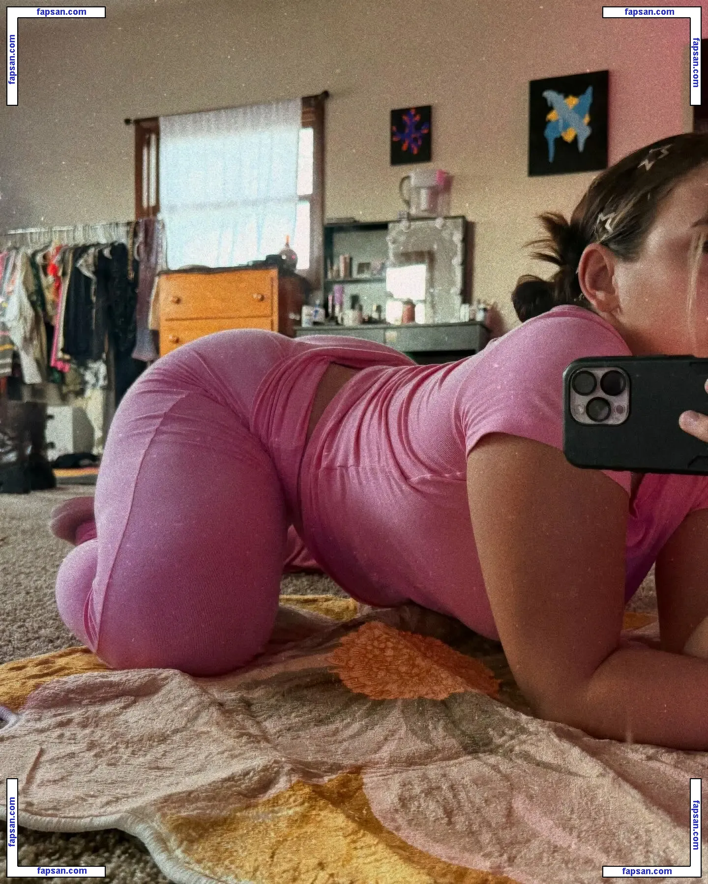 little.lauraa голая фото #0006 с Онлифанс