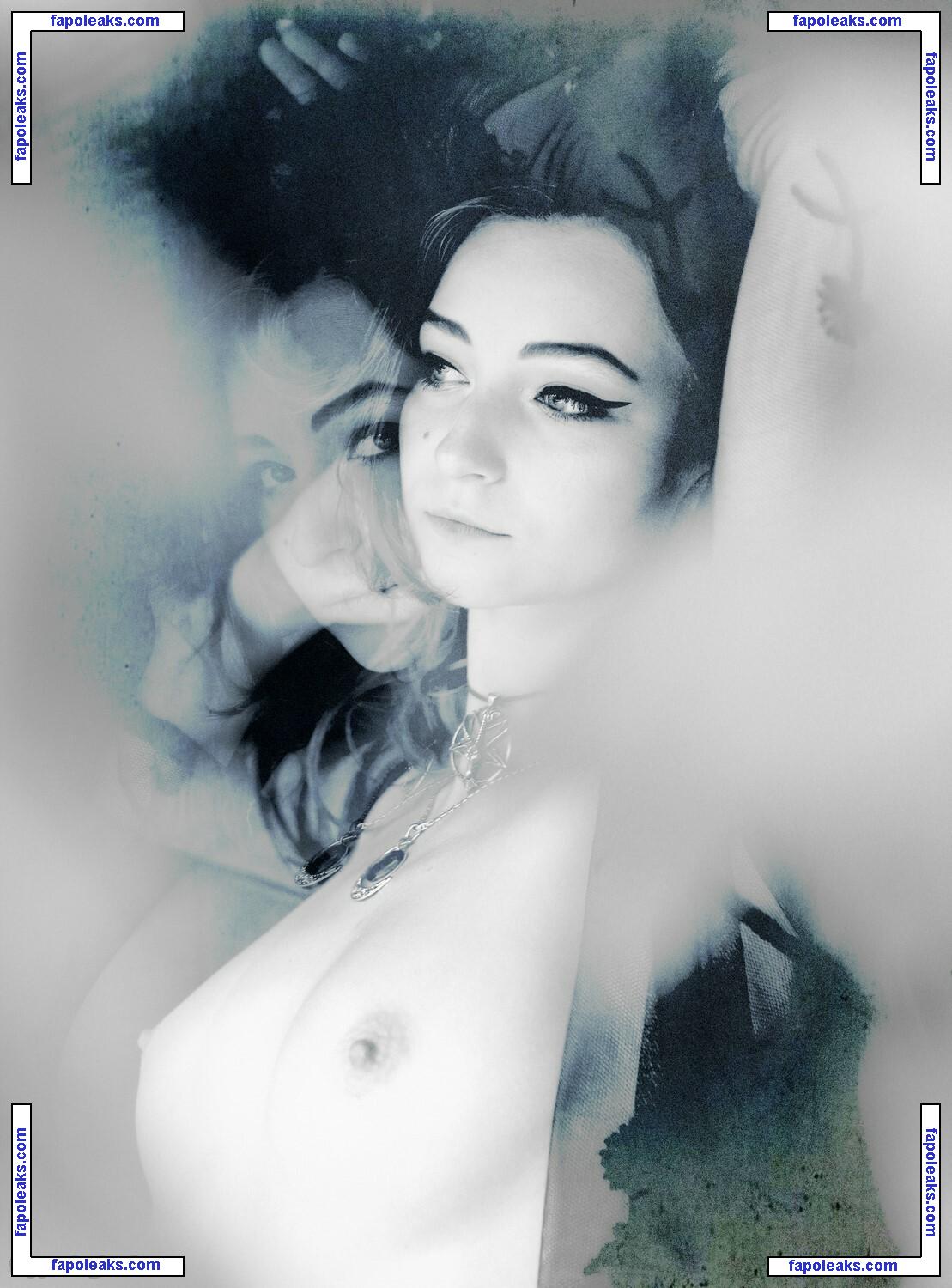 Little Luci / little.luci.art / little.luci.fer / little_lucy1 nude photo #0005 from OnlyFans