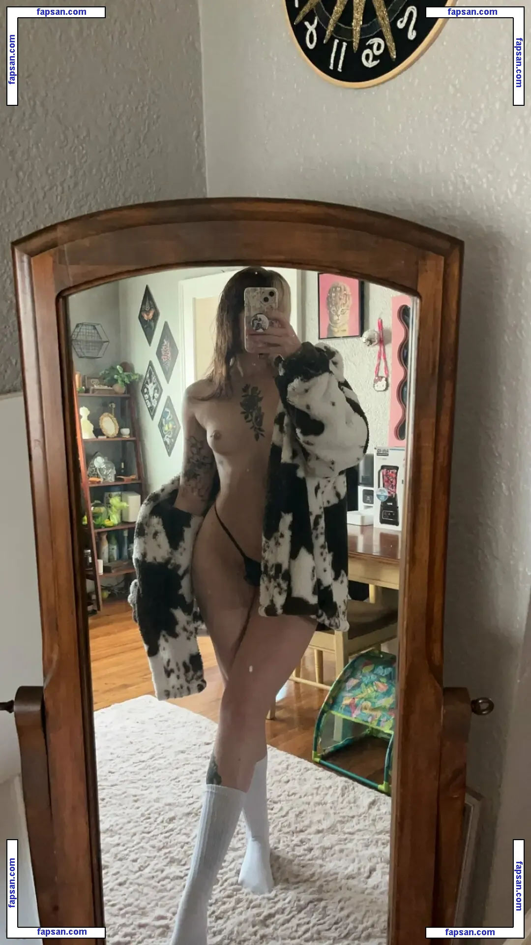 Little.Luna.Love nude photo #0003 from OnlyFans