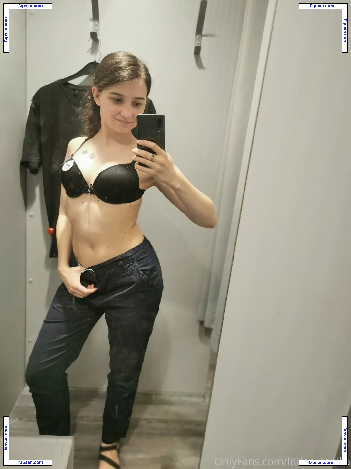 Little Nika aka littlecutenika nude photo #0115 from OnlyFans