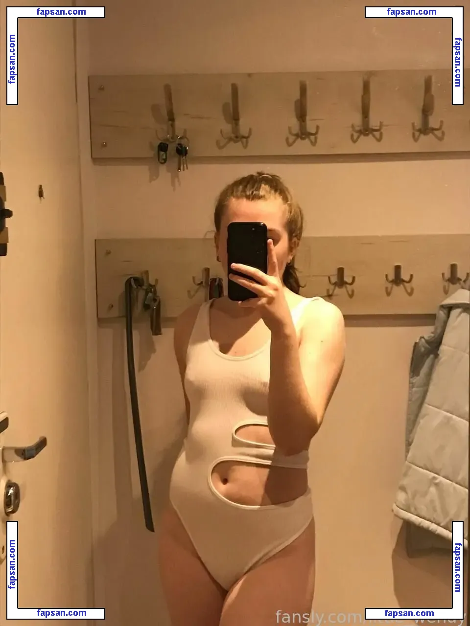 little_wendy голая фото #0075 с Онлифанс