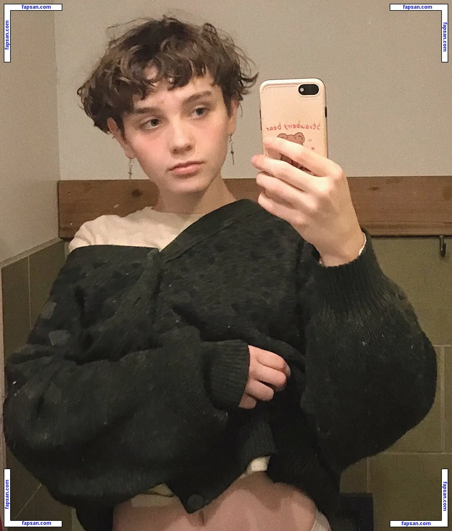 littlebearbimbo nude photo #0006 from OnlyFans