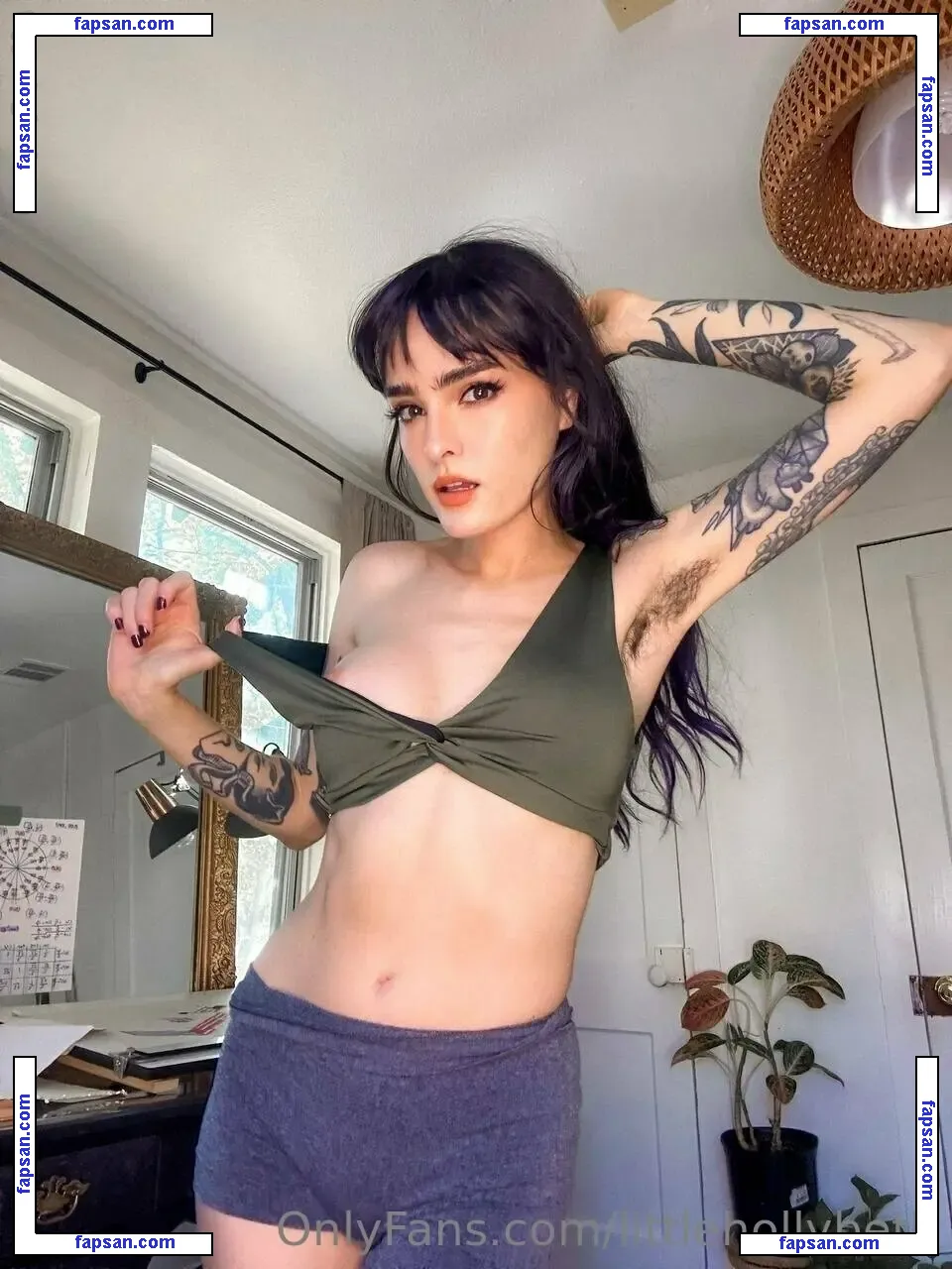 Littlehollybeth nude photo #0012 from OnlyFans