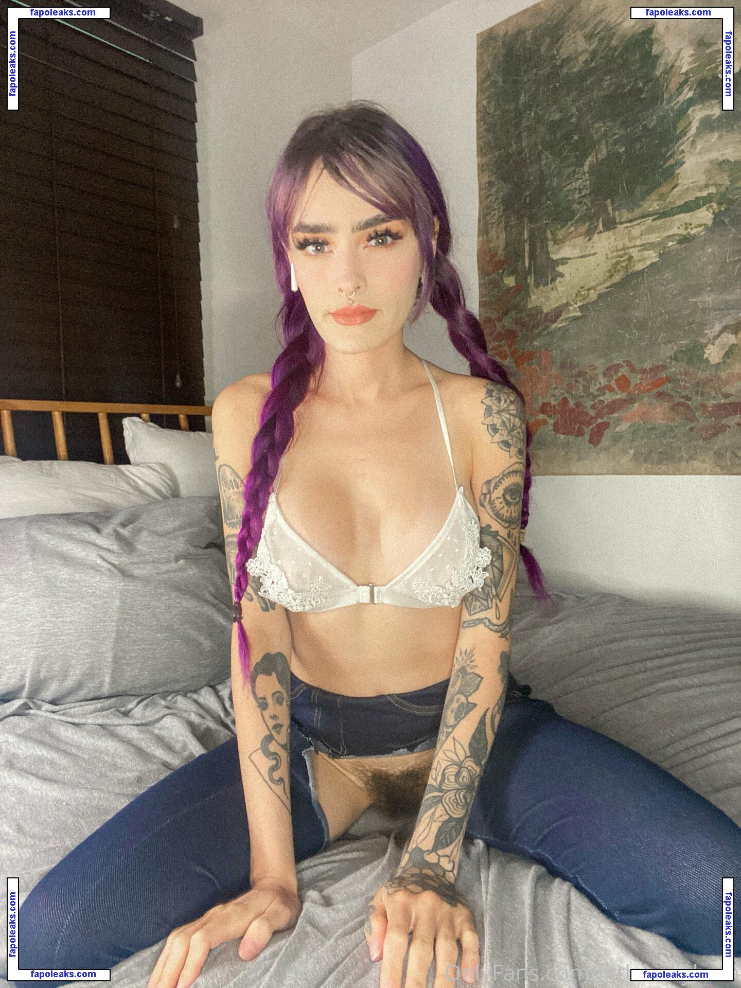 Littlehollybeth nude photo #0031 from OnlyFans