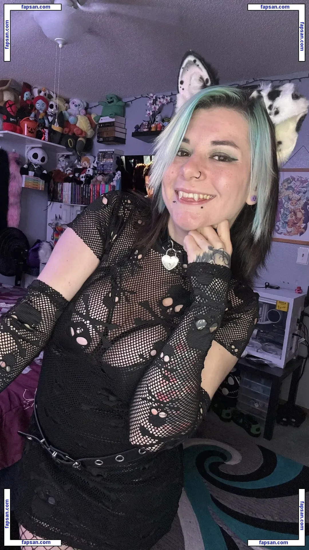 LittleLoona/LittleLoona22 nude photo #0008 from OnlyFans