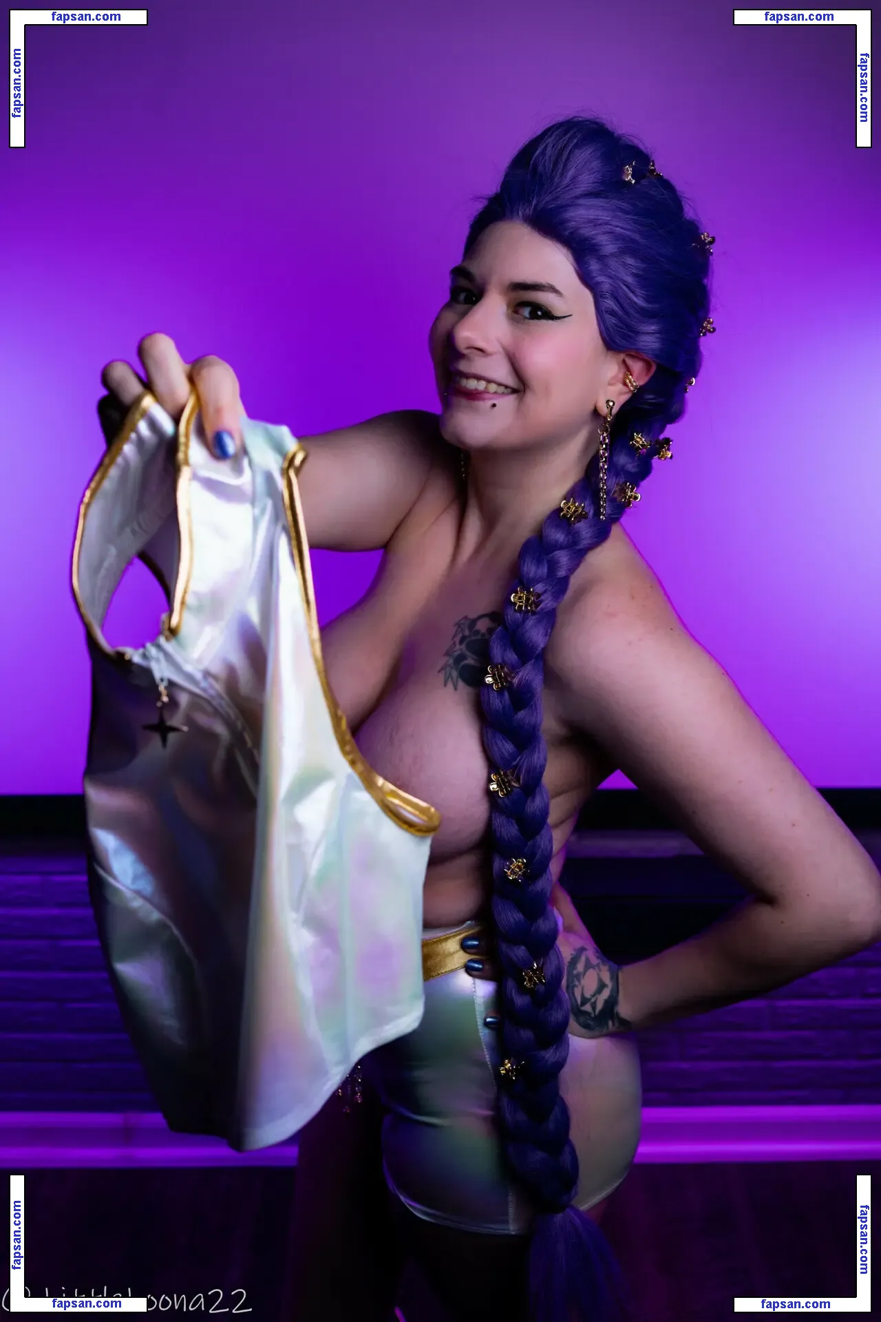 LittleLoona/LittleLoona22 nude photo #0011 from OnlyFans