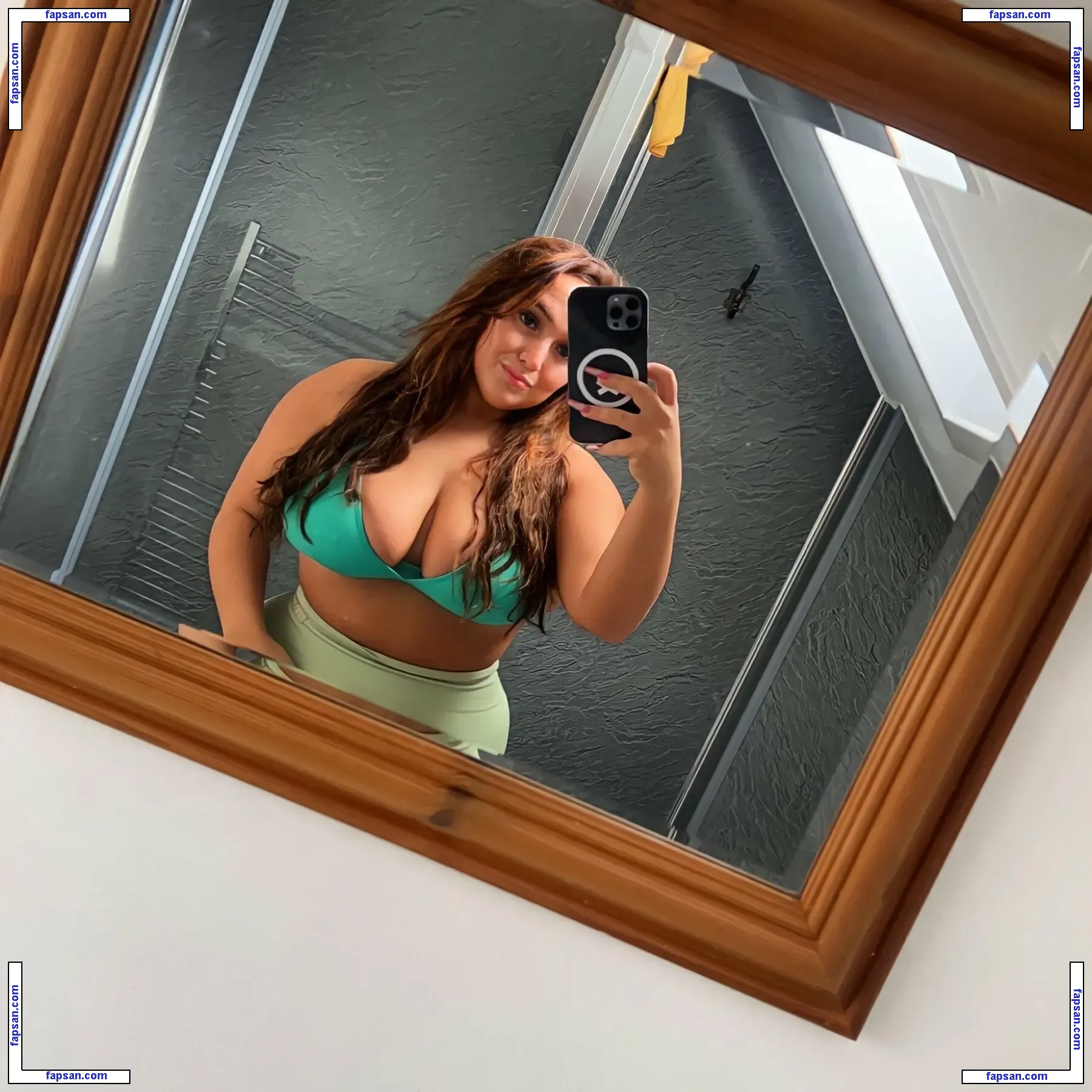 Littlemissdoubleg nude photo #0031 from OnlyFans