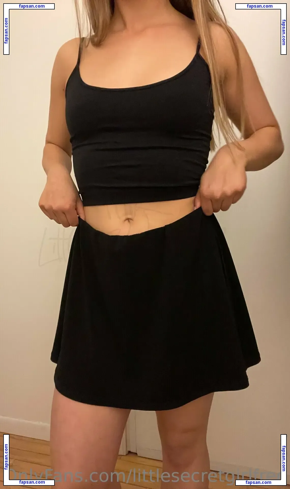 littlesecretgirlfree nude photo #0018 from OnlyFans
