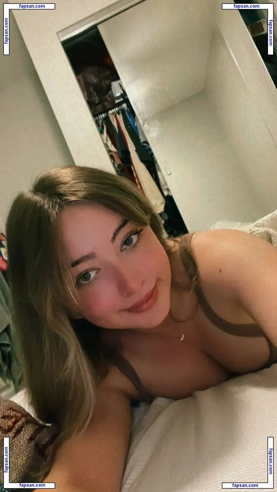 Littleteasers nude photo #0014 from OnlyFans
